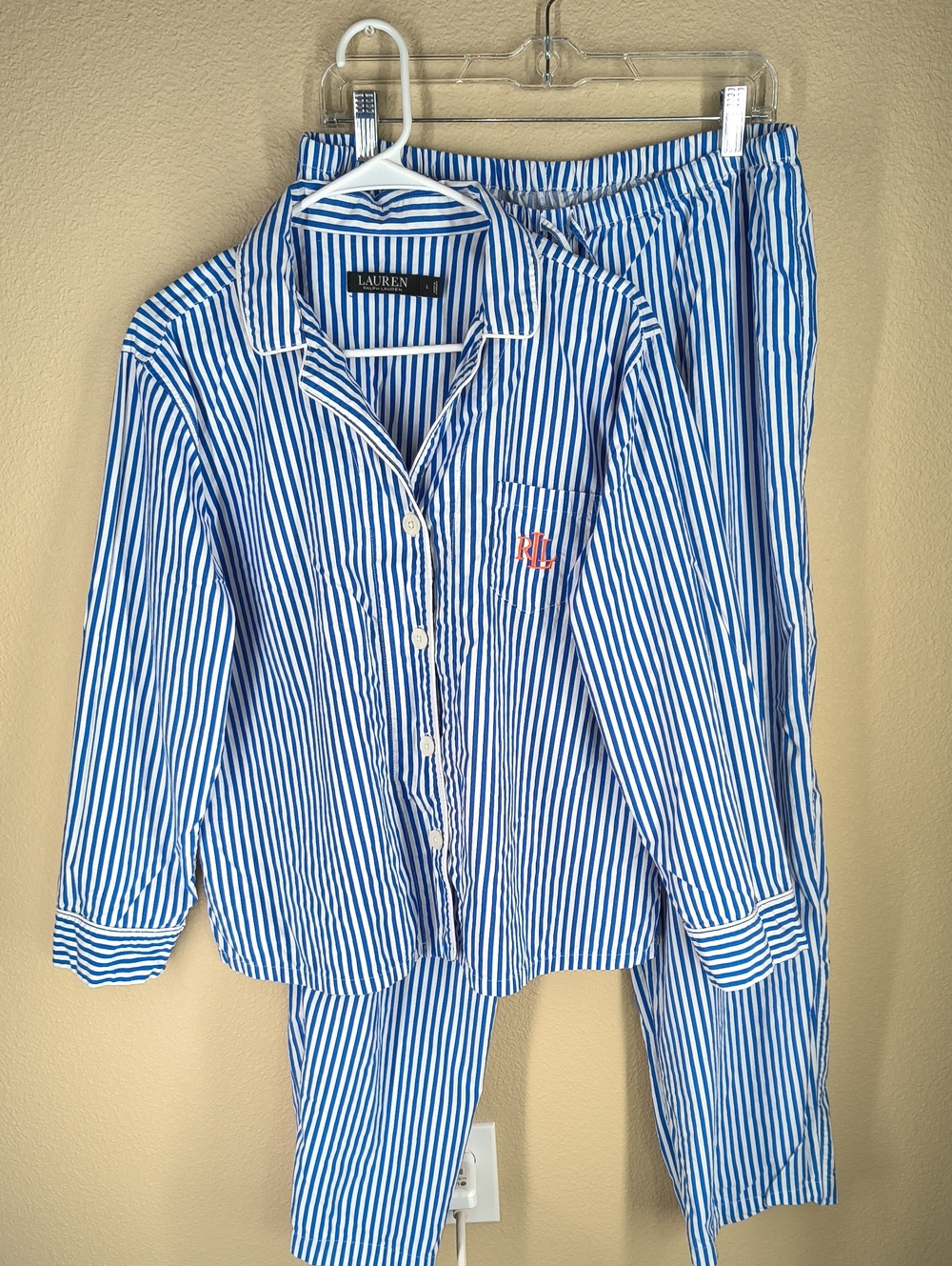 Lauren Ralph Lauren Blue and White Striped Pajama Set Size Large